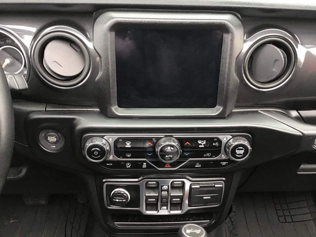 Used 2022 Jeep Wrangler Unlimited Sport image 21