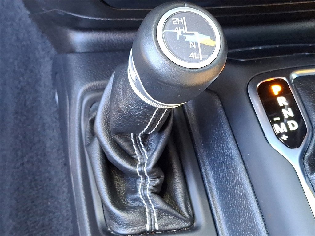 Used 2021 Jeep Wrangler Unlimited Sahara image 24