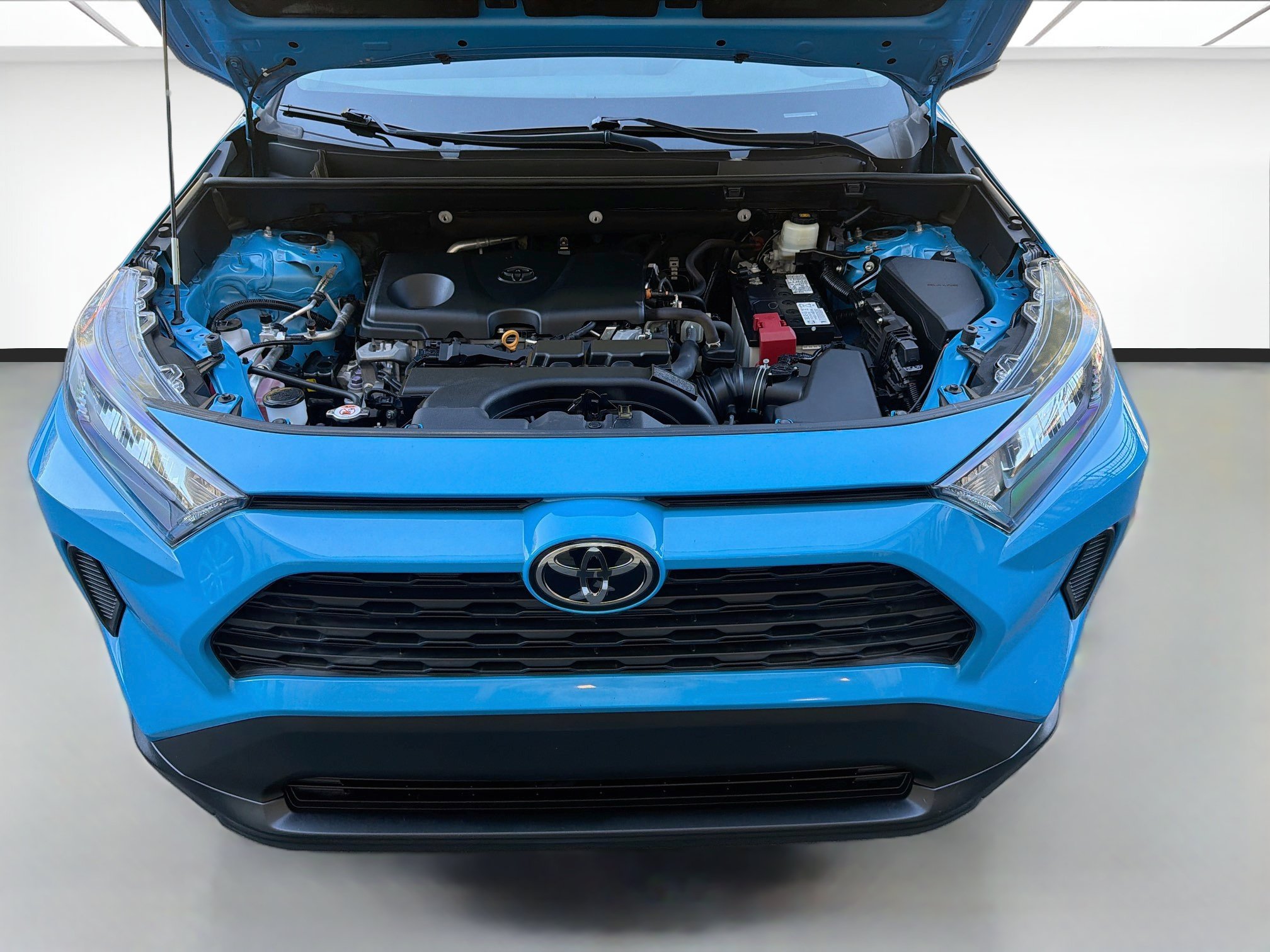 Used 2021 Toyota RAV4 LE AWD/4WD image 26