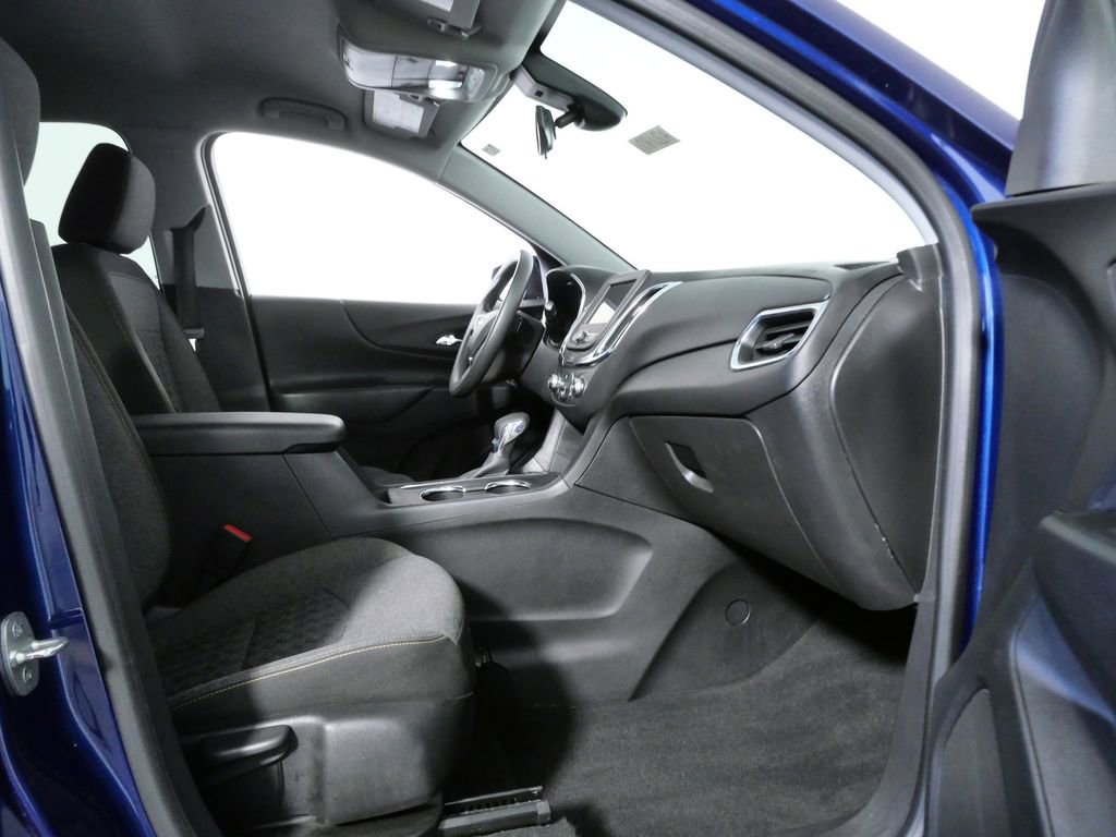 Used 2022 Chevrolet Equinox LT AWD/4WD image 11