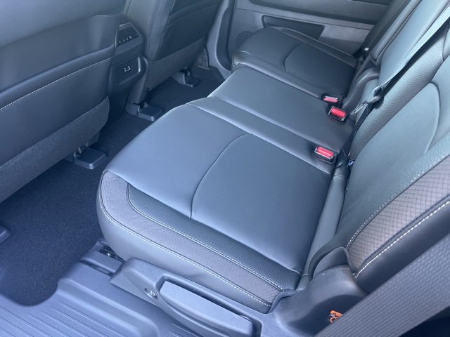 New 2025 Nissan Pathfinder SL image 30