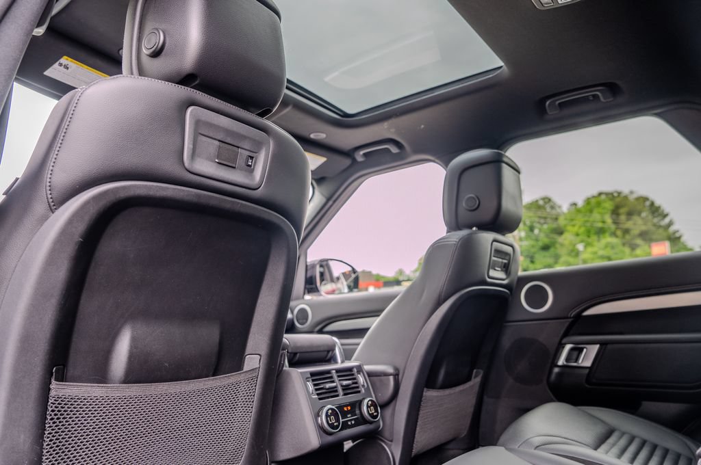 Used 2023 Land Rover Discovery S R-Dynamic AWD/4WD image 21