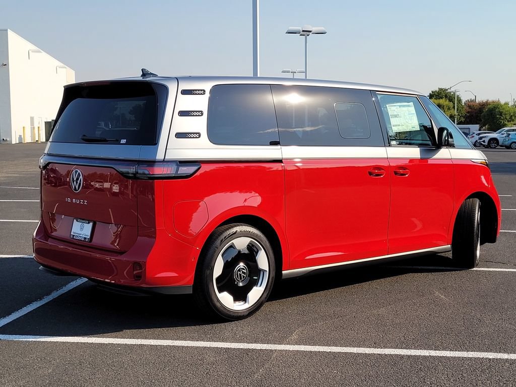 New 2025 Volkswagen ID. Buzz Pro S Plus RWD image 5