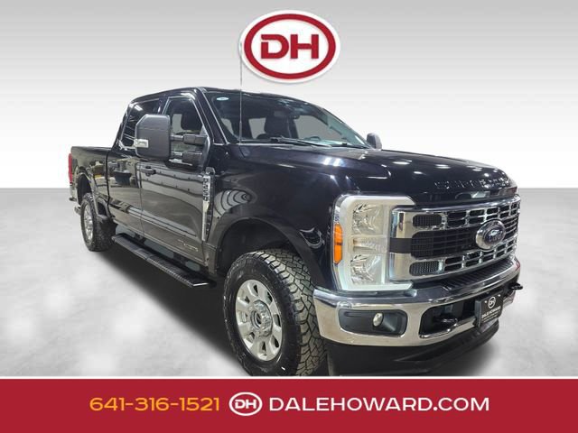 Used 2023 Ford F250 XLT w/ F-250 >10K GVWR Package AWD/4WD image 1