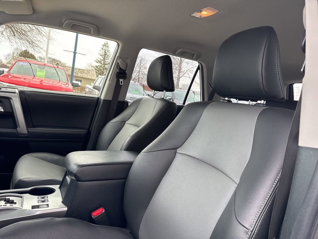 Used 2024 Toyota 4Runner SR5 Premium image 15