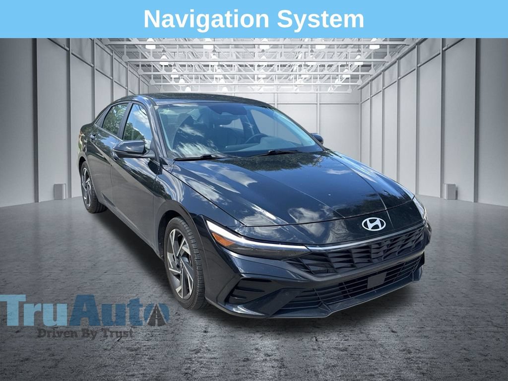 Used 2024 Hyundai Elantra Limited FWD 360° Tour
