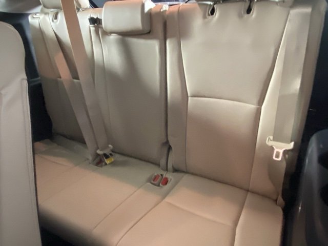 Used 2022 Toyota Highlander XLE image 15