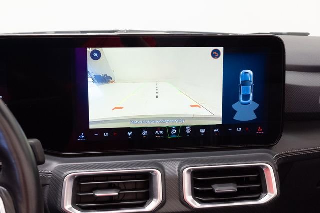 Used 2025 Ford Mustang Premium image 16