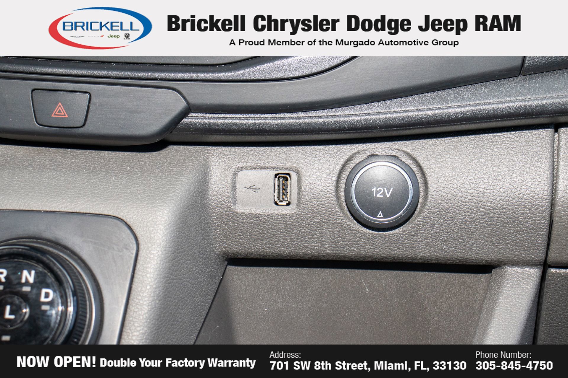 Used 2023 Ford E-Transit Medium Roof image 20