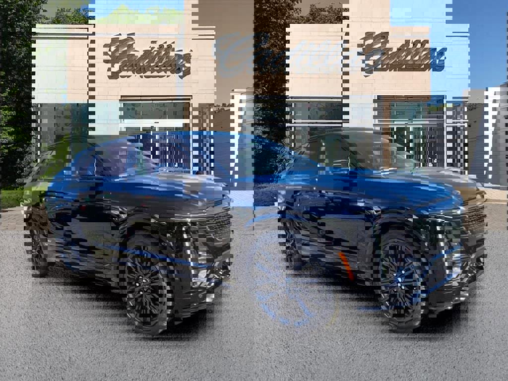New 2026 Cadillac Lyriq V image 7
