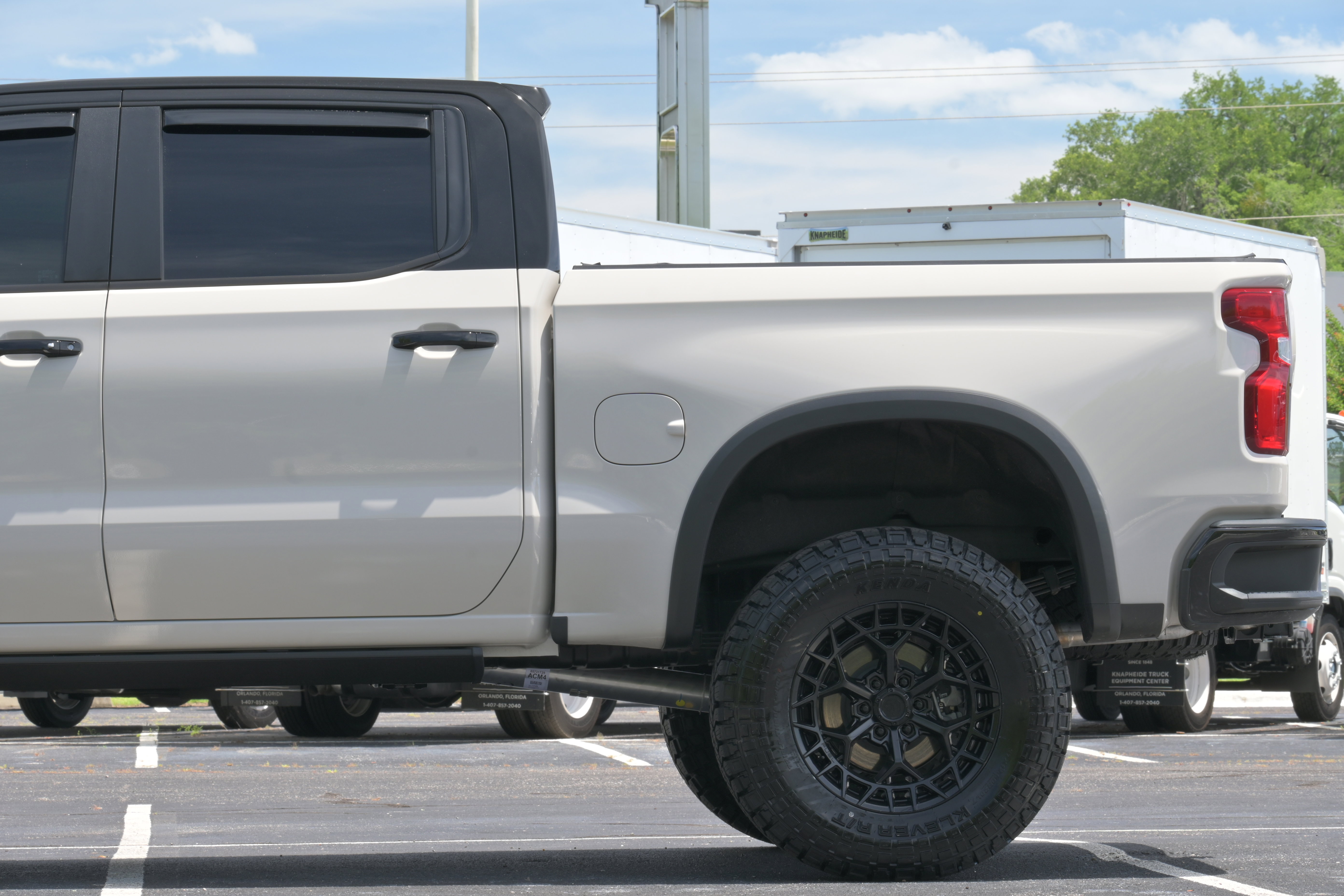 Used 2026 Chevrolet Silverado 1500 ZR2 AWD/4WD image 6