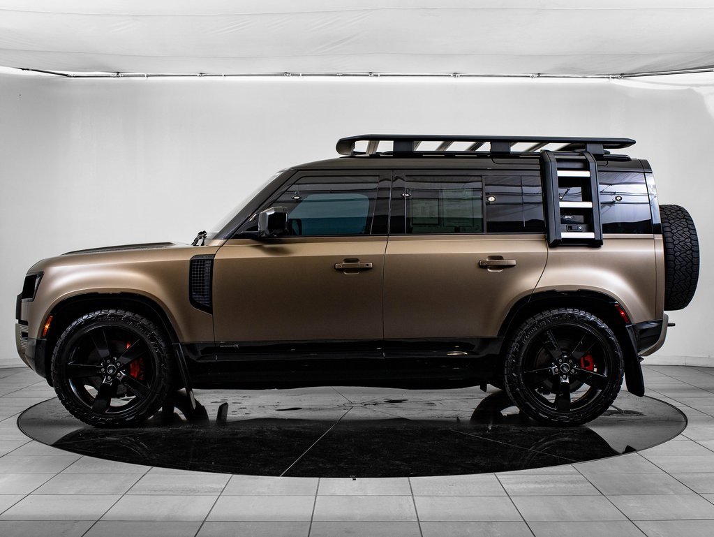 Used 2021 Land Rover Defender 110 X image 12