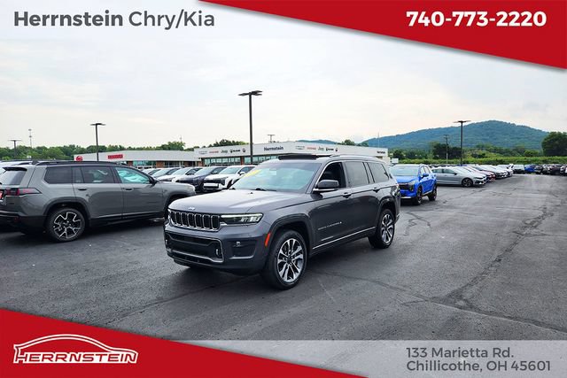 Used 2021 Jeep Grand Cherokee L Overland w/ Luxury Tech Group IV AWD/4WD image 3