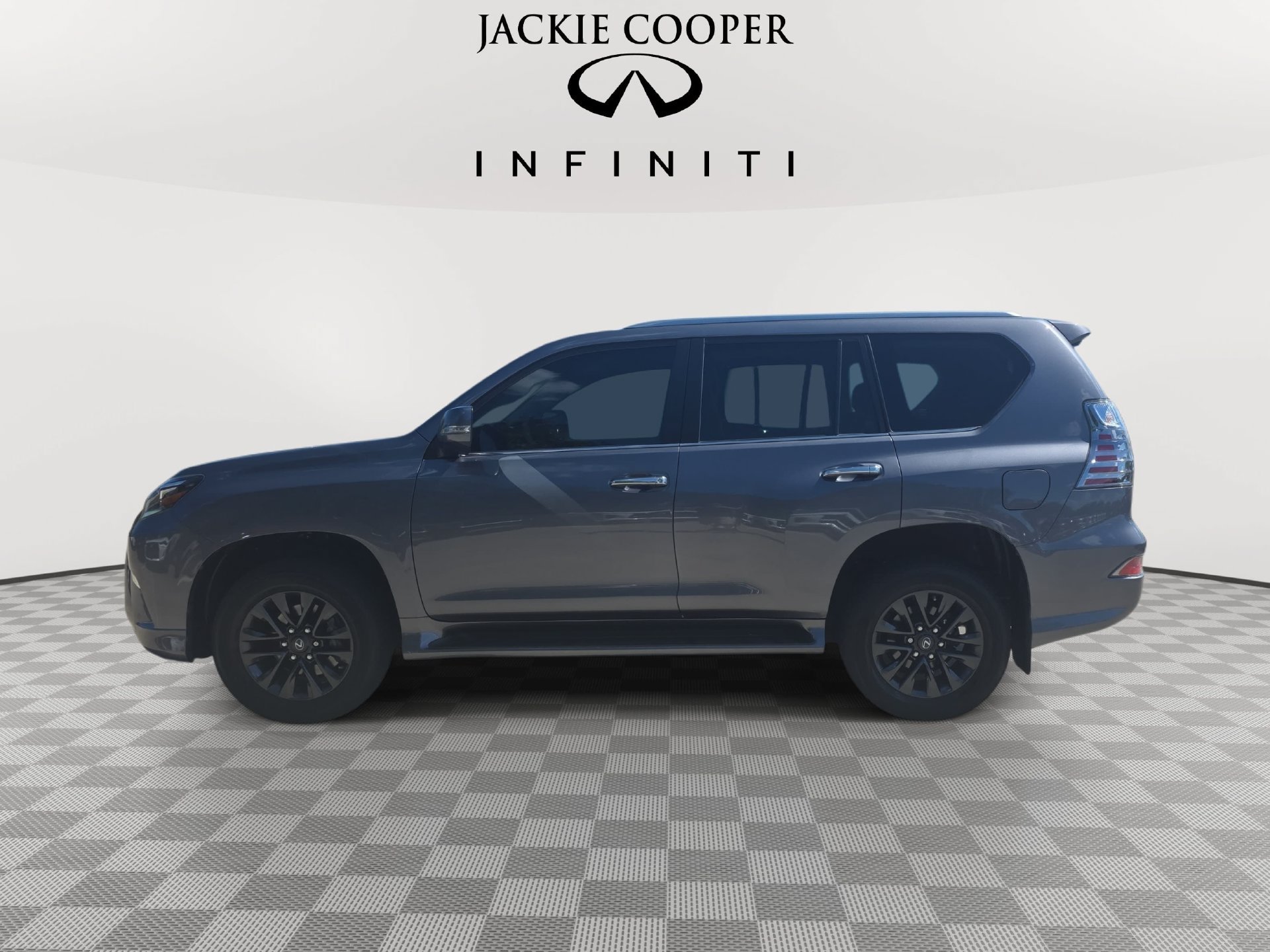 Used 2023 Lexus GX 460 Premium w/ Premium Package AWD/4WD image 8