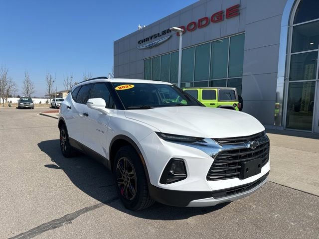 Used 2021 Chevrolet Blazer LT w/ Sound & Technology Package image 4