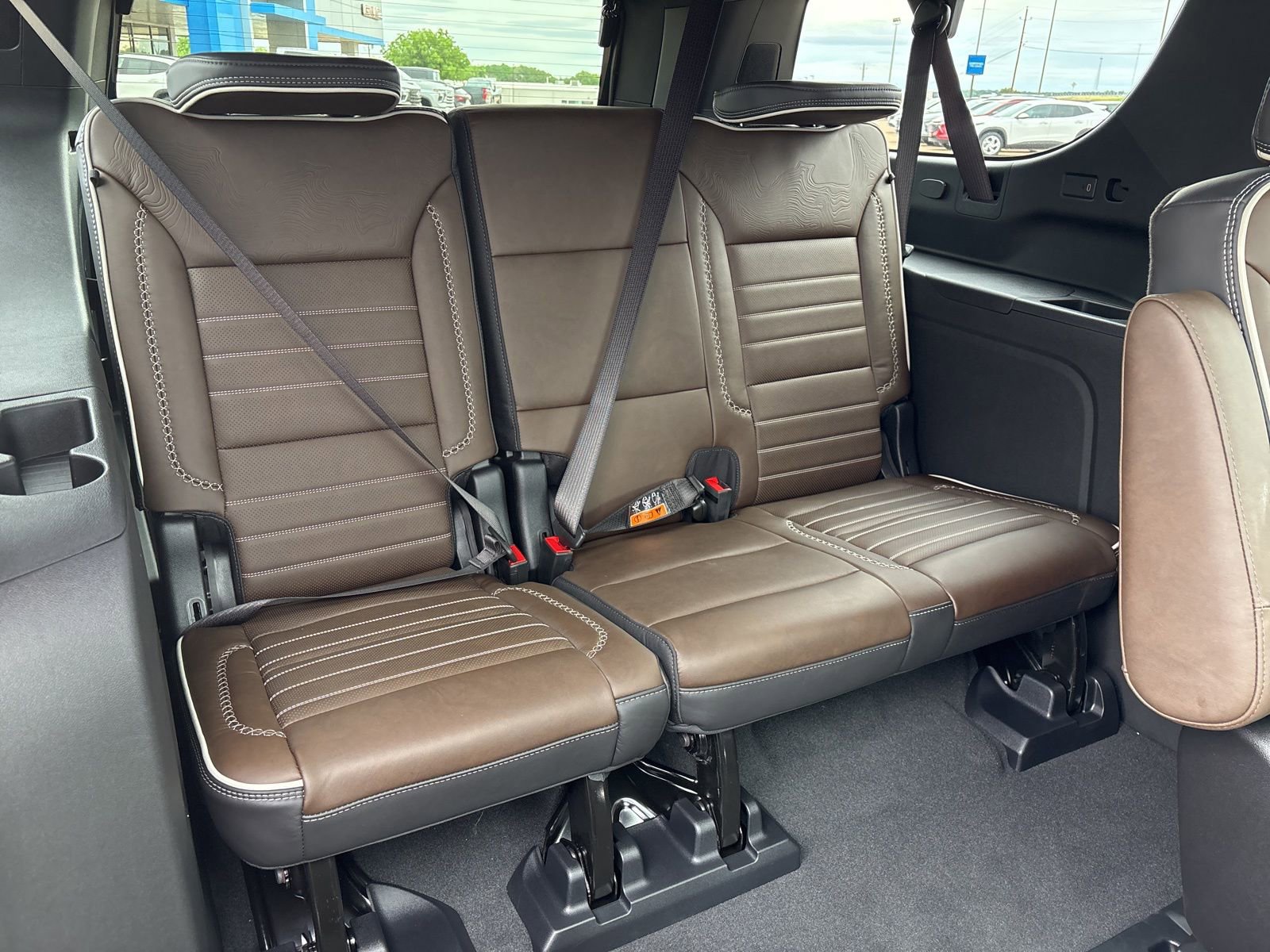 New 2026 GMC Yukon XL Denali Ultimate AWD/4WD image 26