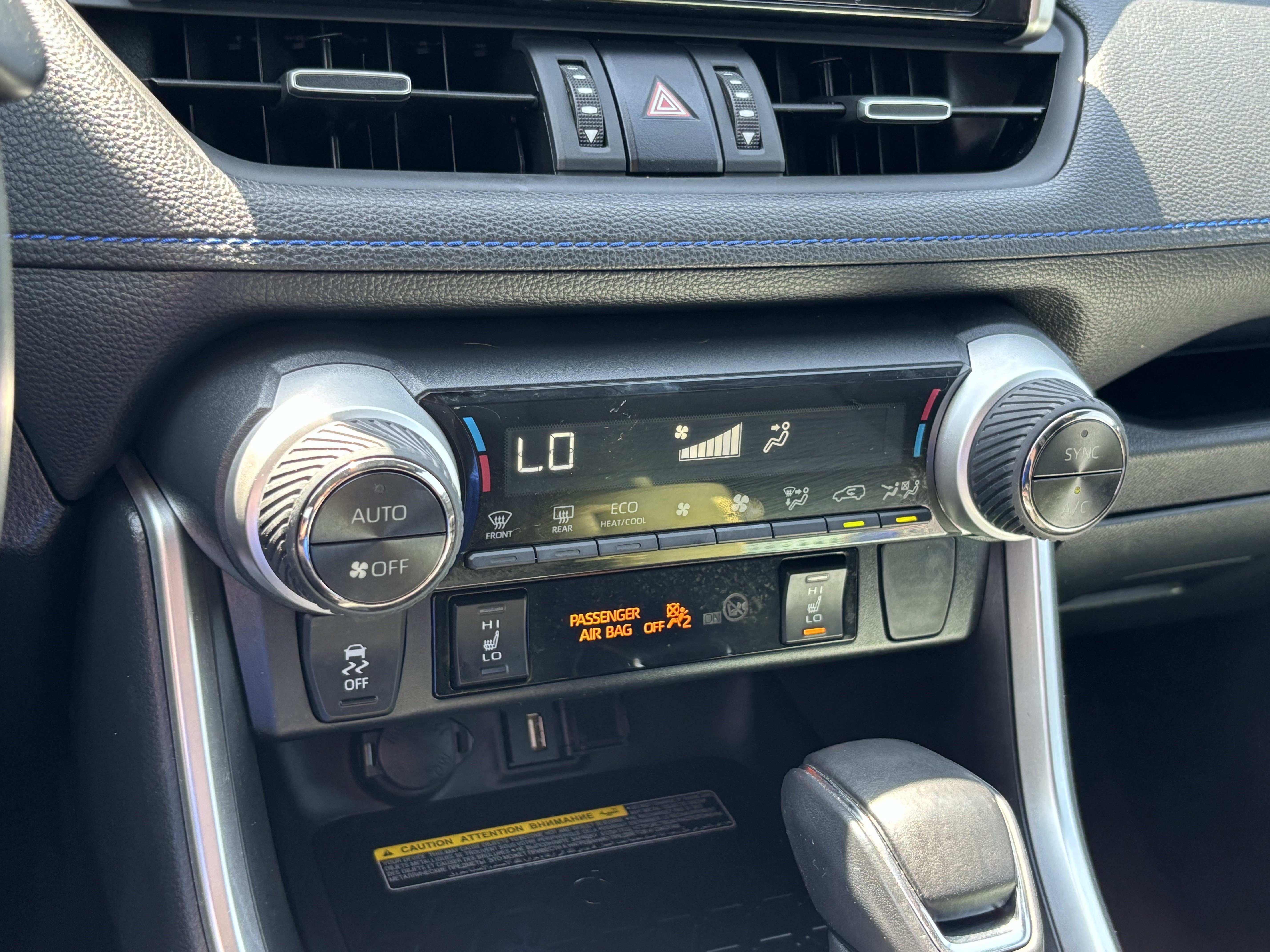 Used 2020 Toyota RAV4 XSE AWD/4WD image 29