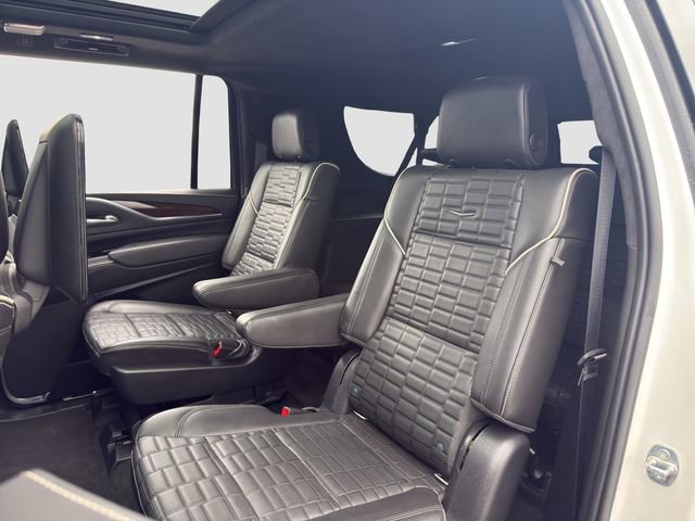 Used 2022 Cadillac Escalade ESV Sport Platinum w/ LPO, ONYX Package image 13