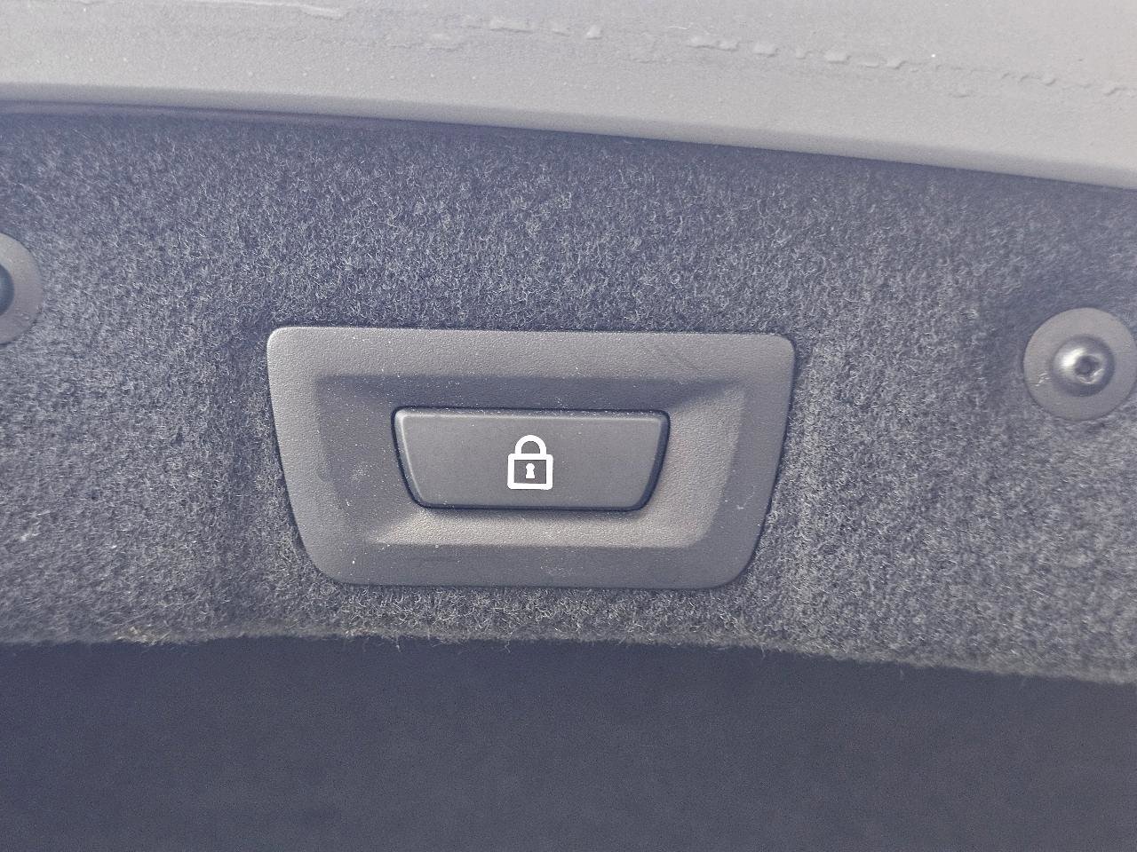 Used 2014 BMW 650i Coupe image 12