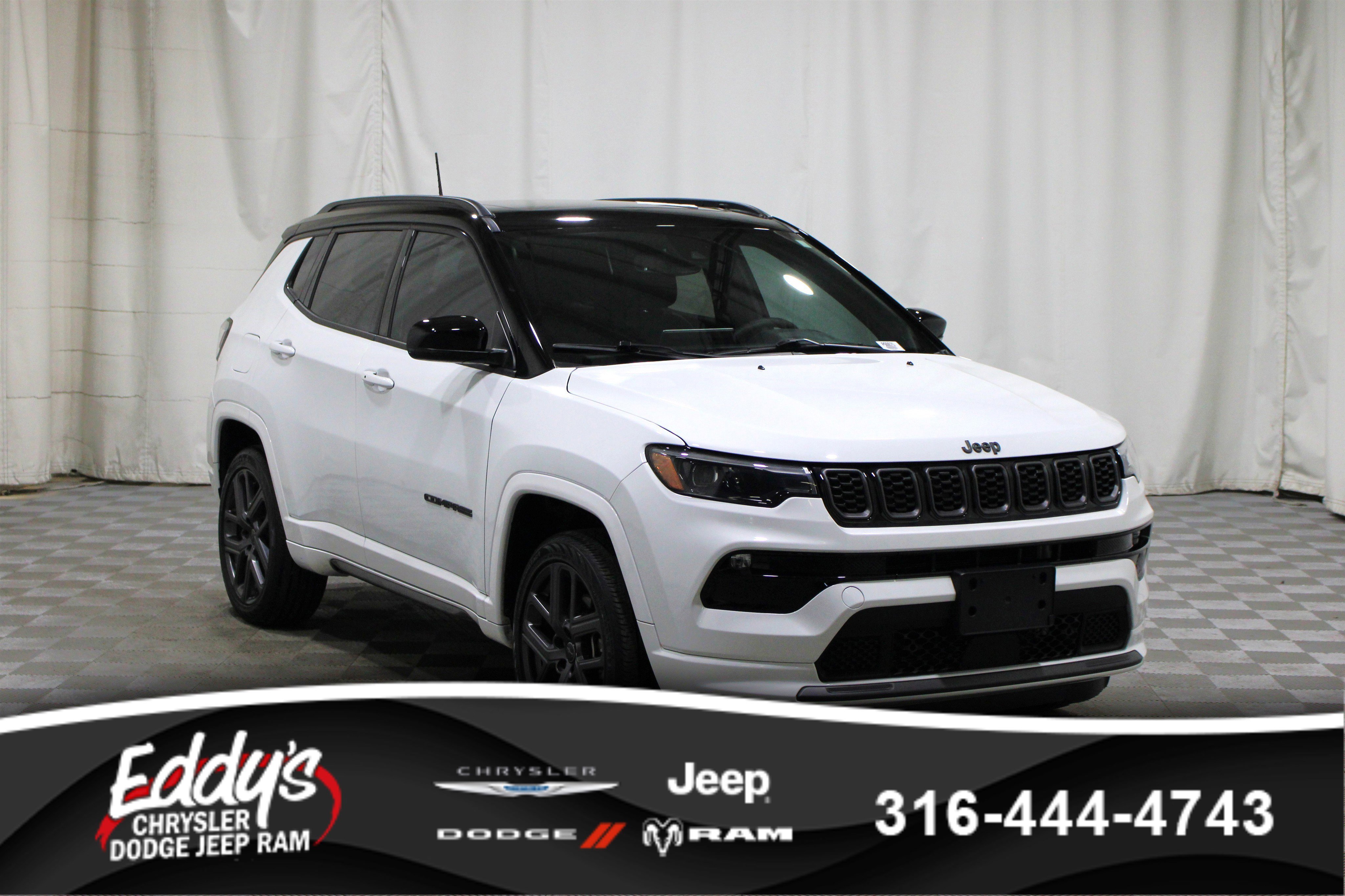 Used 2025 Jeep Compass Limited w/ High Altitude Package image 1