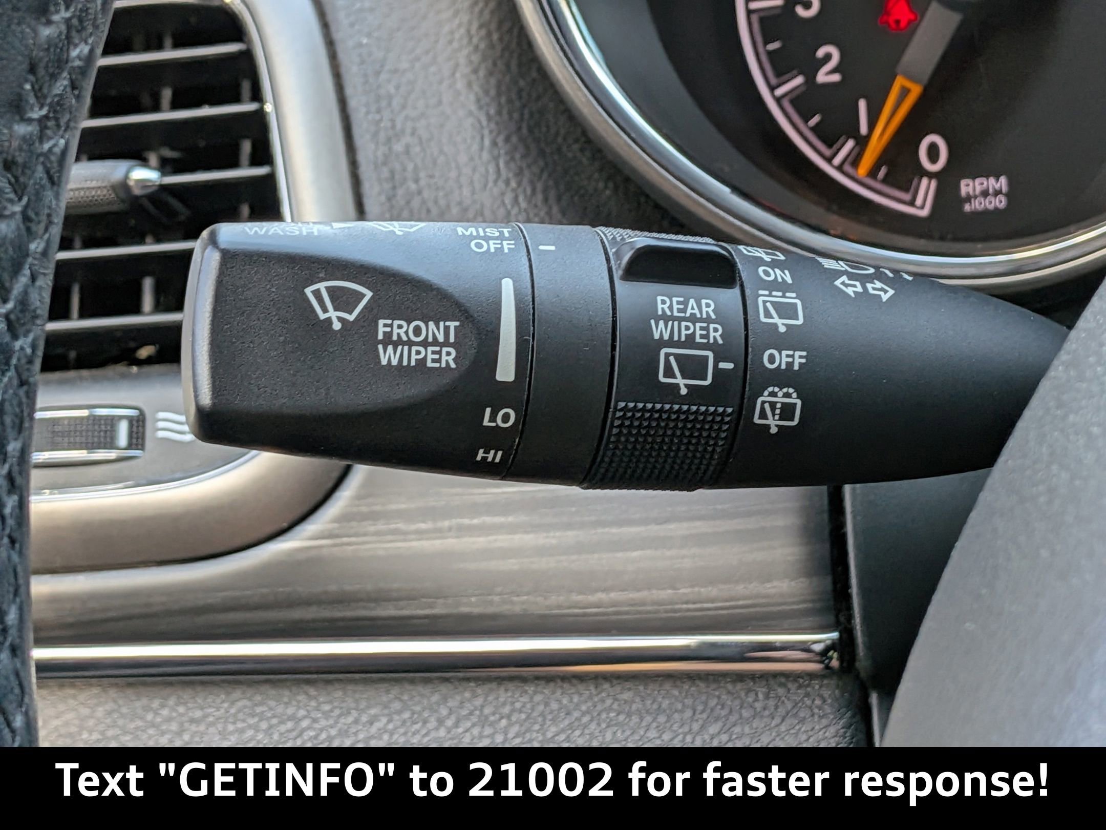 Used 2019 Jeep Grand Cherokee Limited w/ Luxury Group II image 31