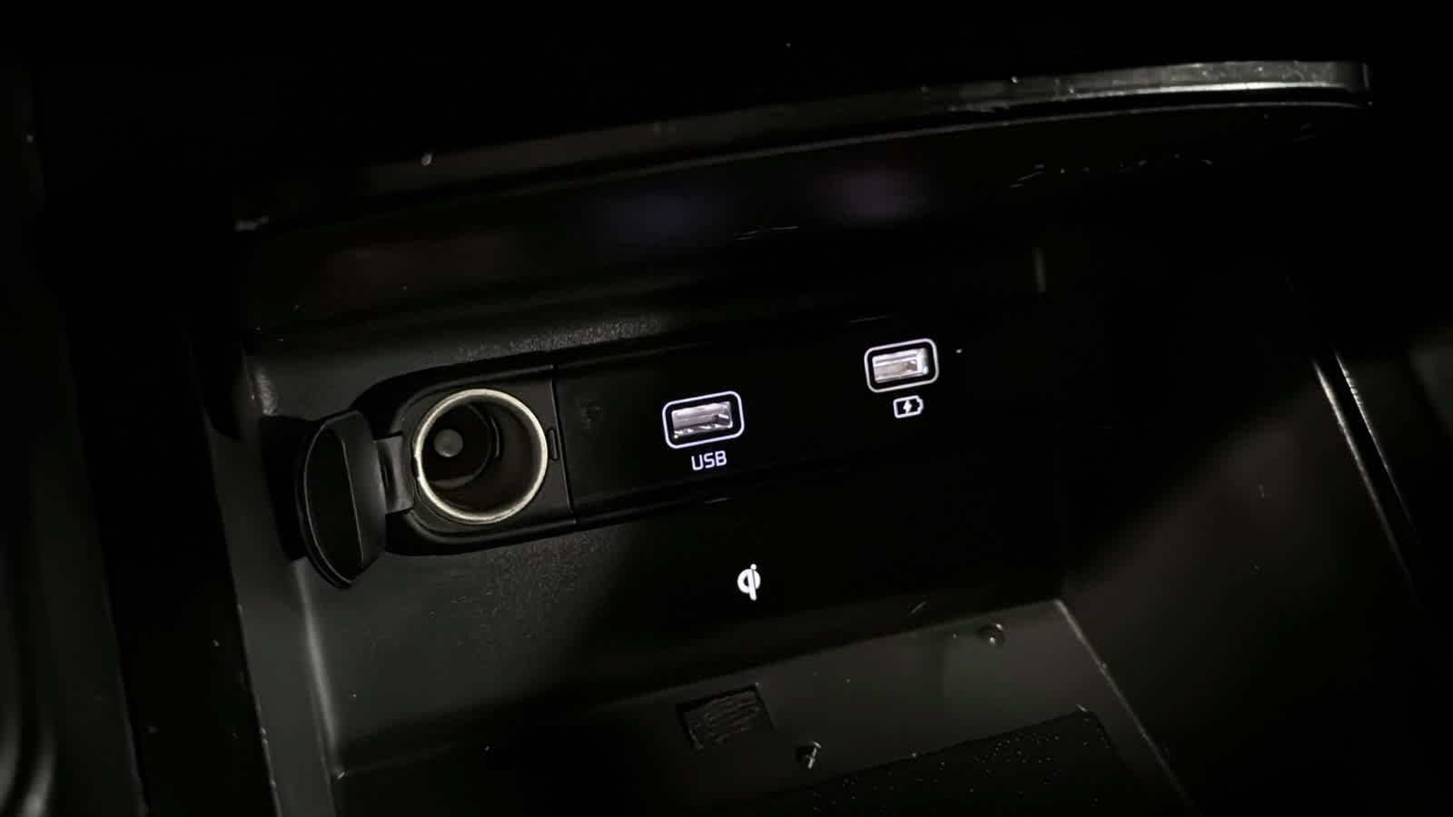 Used 2022 Kia Telluride EX w/ EX Premium Package AWD/4WD image 19