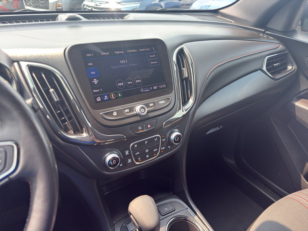 Certified 2022 Chevrolet Equinox RS w/ Infotainment Package AWD/4WD image 21