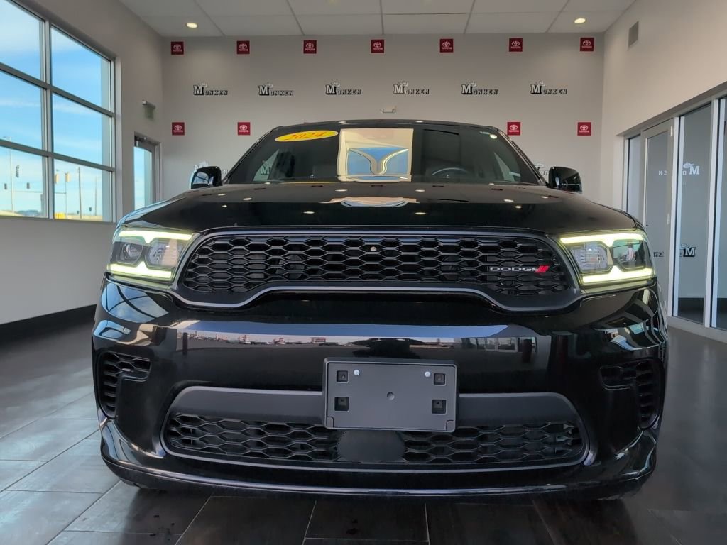 Used 2024 Dodge Durango GT AWD/4WD image 3