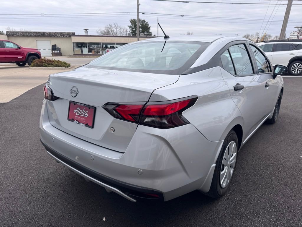 Used 2025 Nissan Versa S w/ Trunk Package image 7