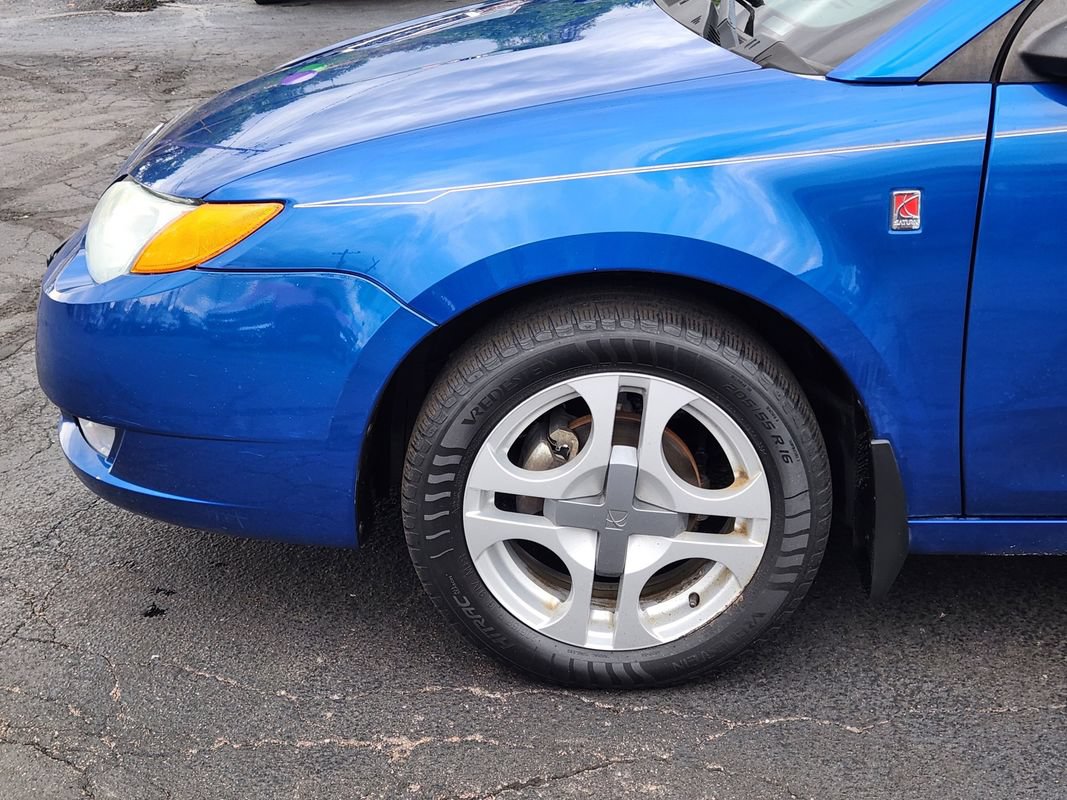 Used 2004 Saturn ION Level 3 w/ Travel Pkg FWD image 13