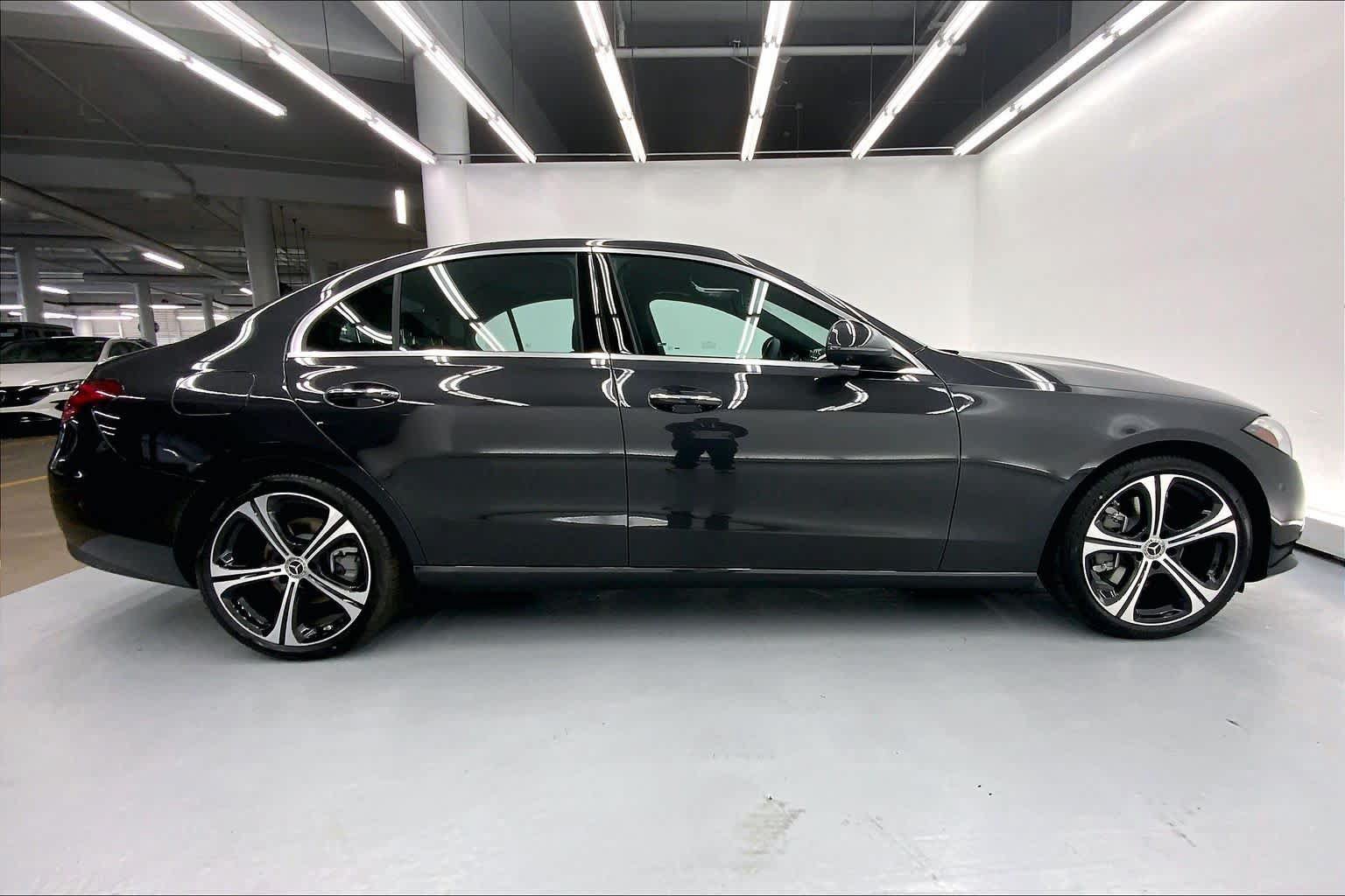 New 2026 Mercedes-Benz C 300 Sedan image 9
