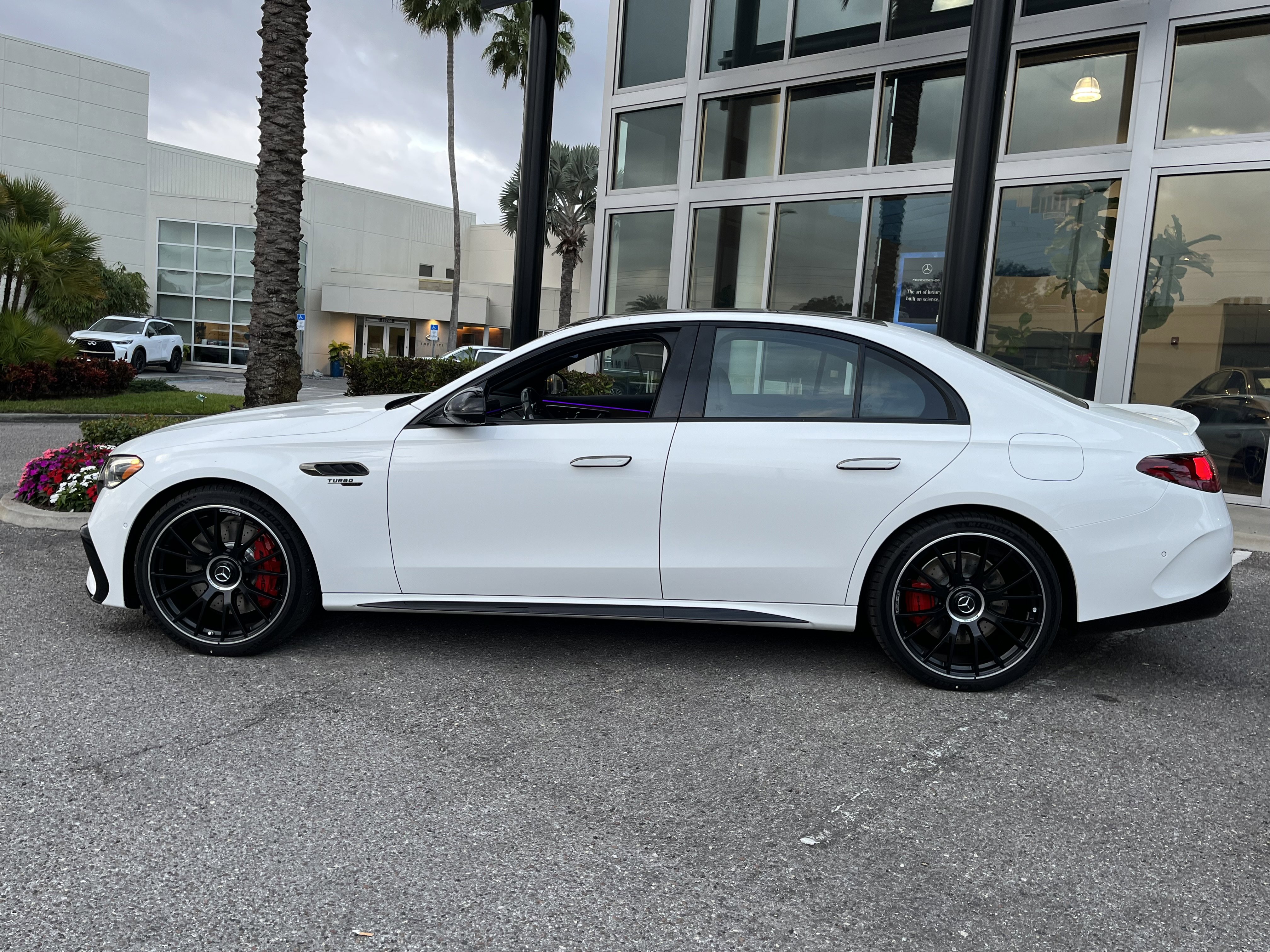 New 2026 Mercedes-Benz E 53 AMG e 4MATIC Sedan image 3
