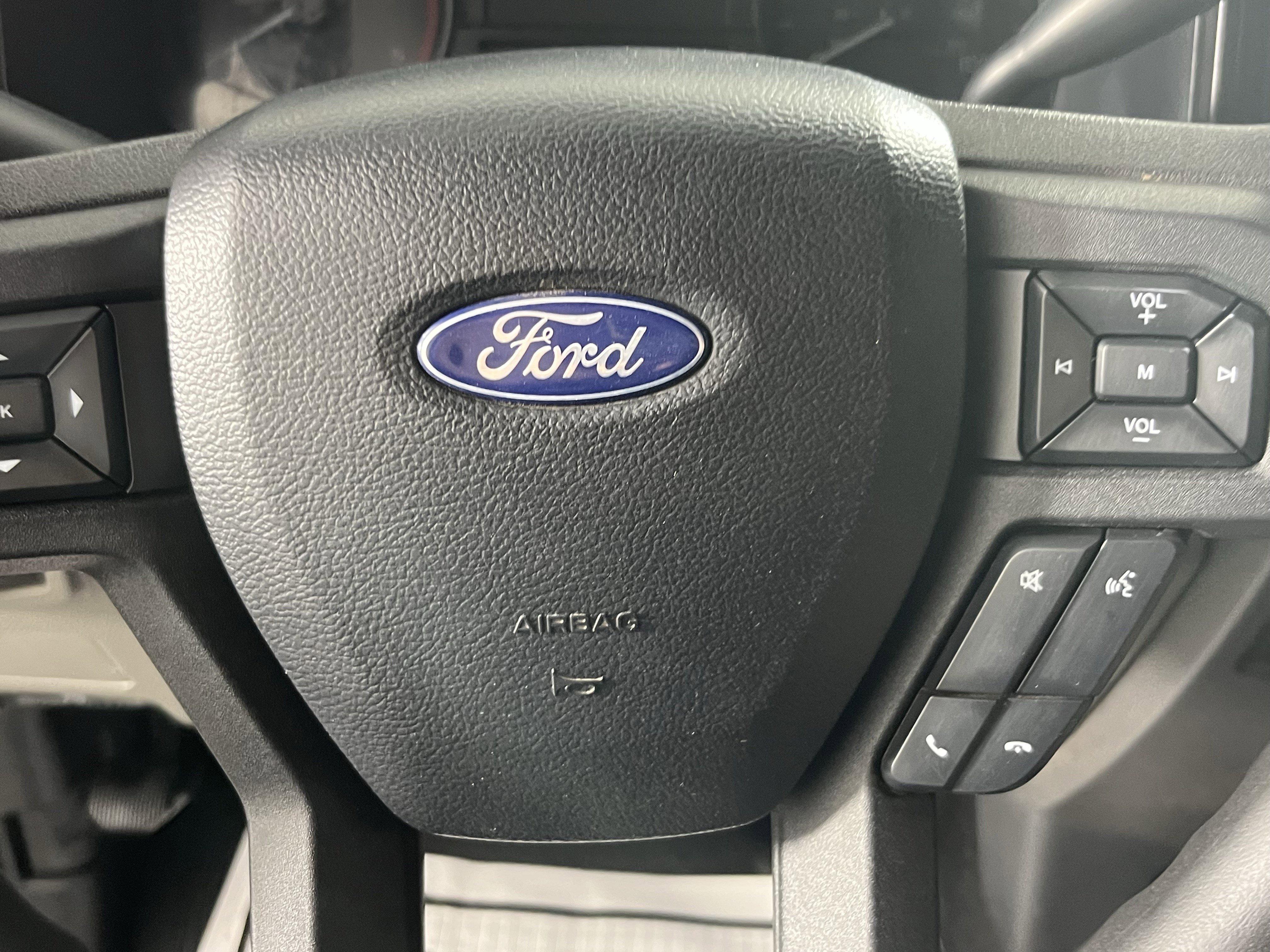 Used 2020 Ford F350 XL w/ Power Equipment Group AWD/4WD image 17