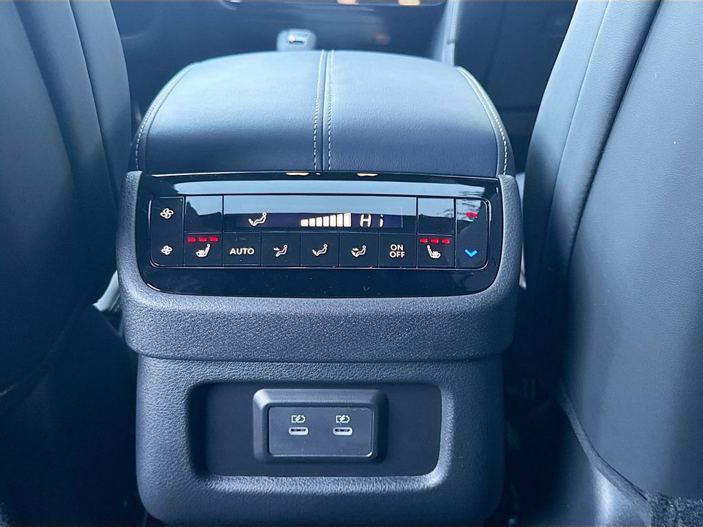 Used 2026 INFINITI QX60 Sport w/ Dark Cargo Package image 28