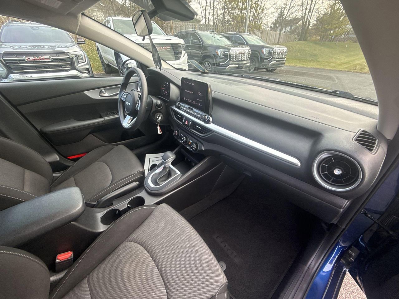 Used 2023 Kia Forte LXS image 32