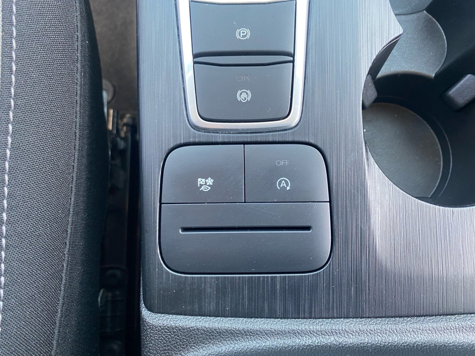 Used 2023 Ford Escape Active image 29