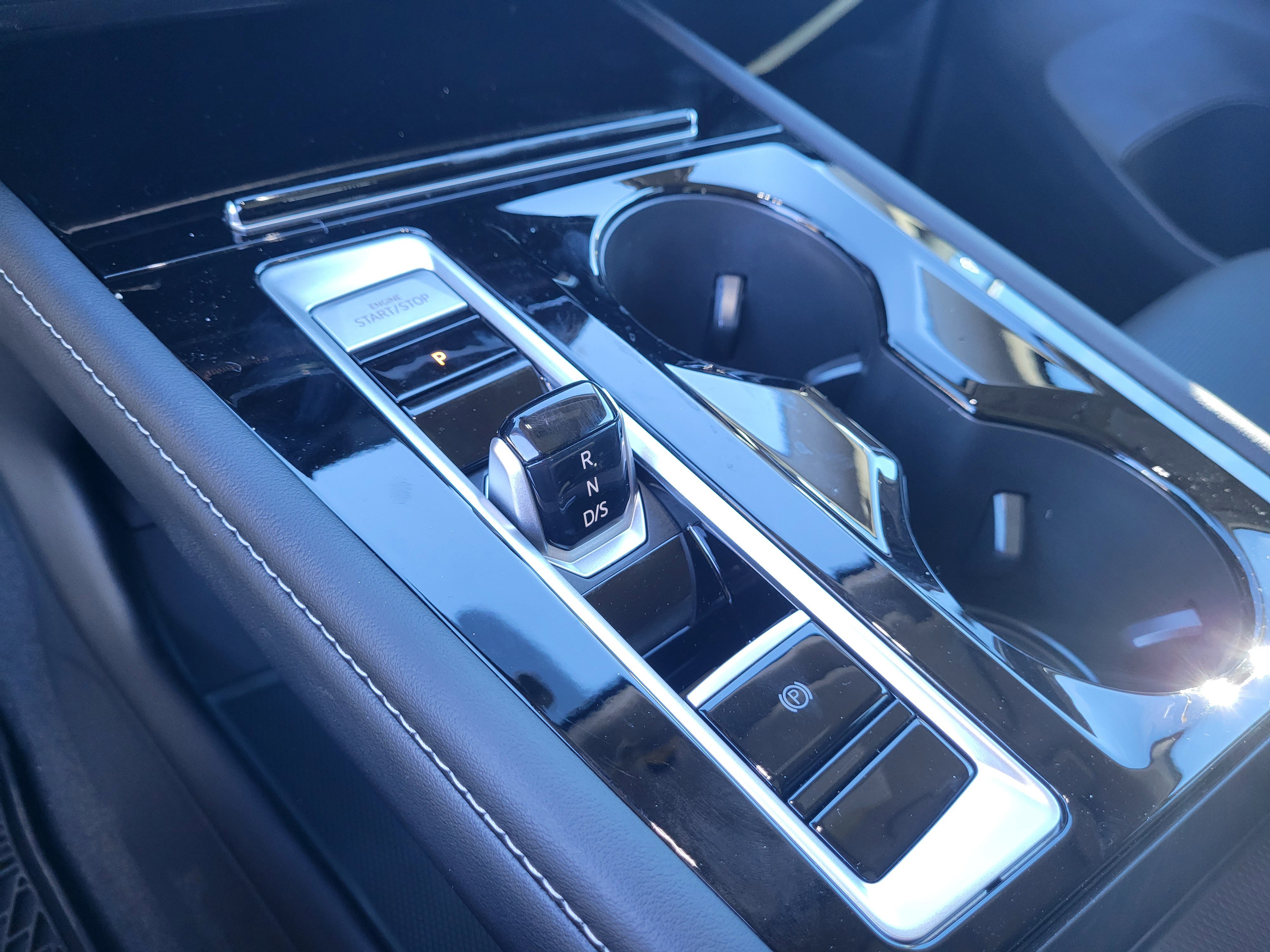 New 2026 Volkswagen Atlas SEL image 13