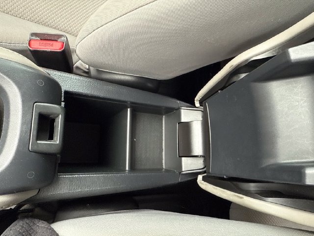 Used 2016 Honda HR-V EX image 39