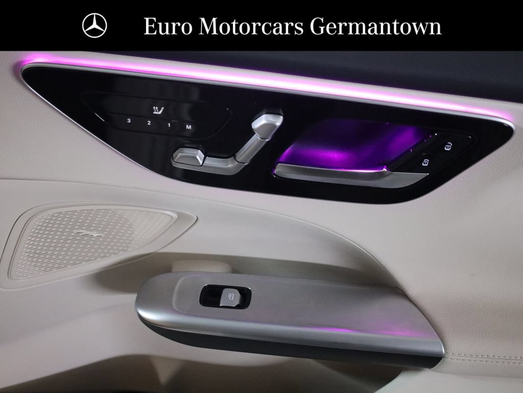 Used 2026 Mercedes-Benz C 300 4MATIC Sedan image 44