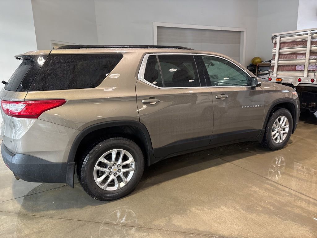 Certified 2020 Chevrolet Traverse LT image 6