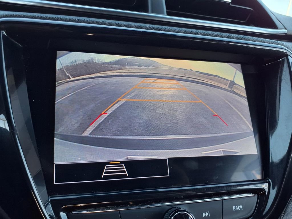 Used 2023 Chevrolet TrailBlazer RS w/ Convenience Package image 18