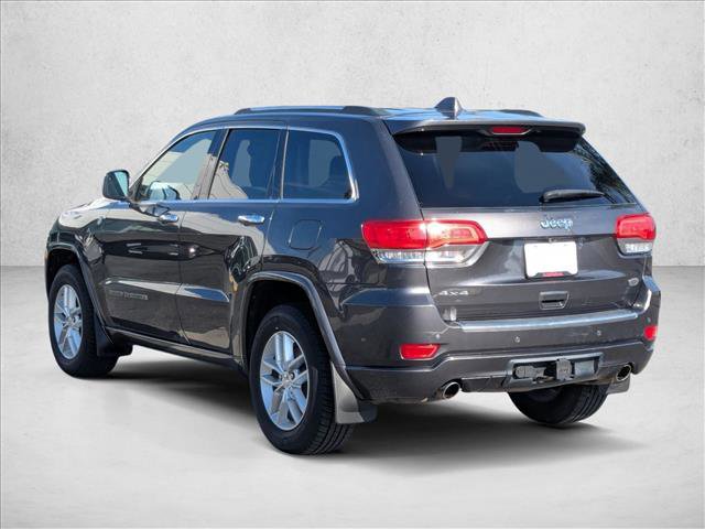 Used 2017 Jeep Grand Cherokee Overland w/ Jeep Active Safety Group image 8