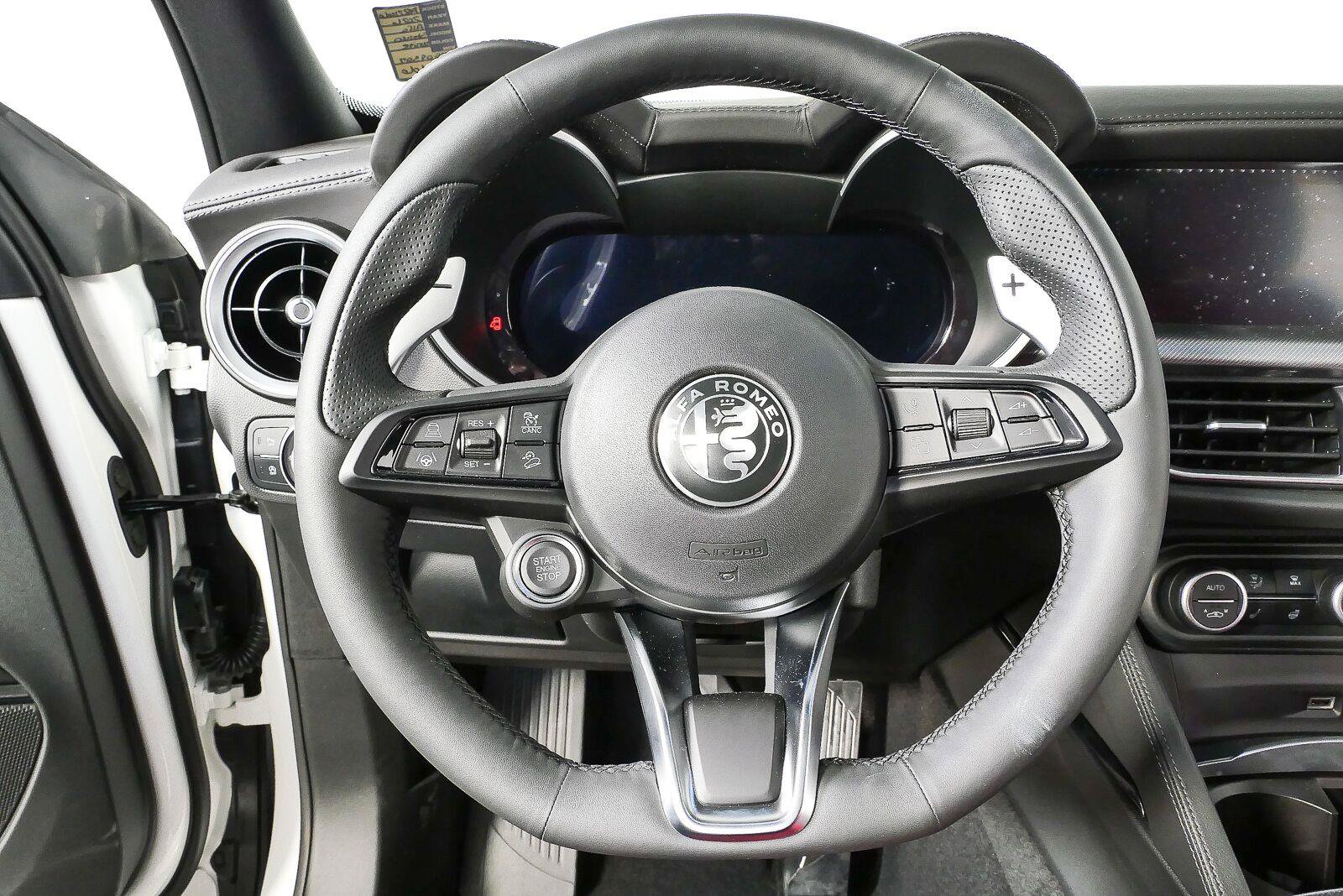 New 2026 Alfa Romeo Stelvio Sprint AWD/4WD image 11