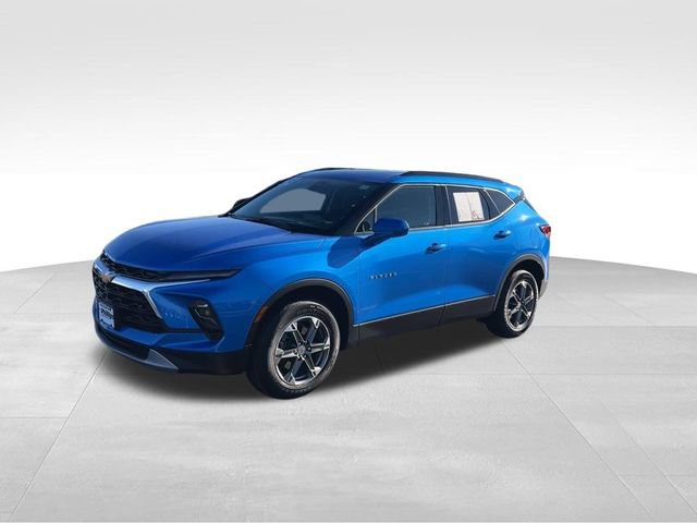 Certified 2024 Chevrolet Blazer LT w/ Convenience Package image 4