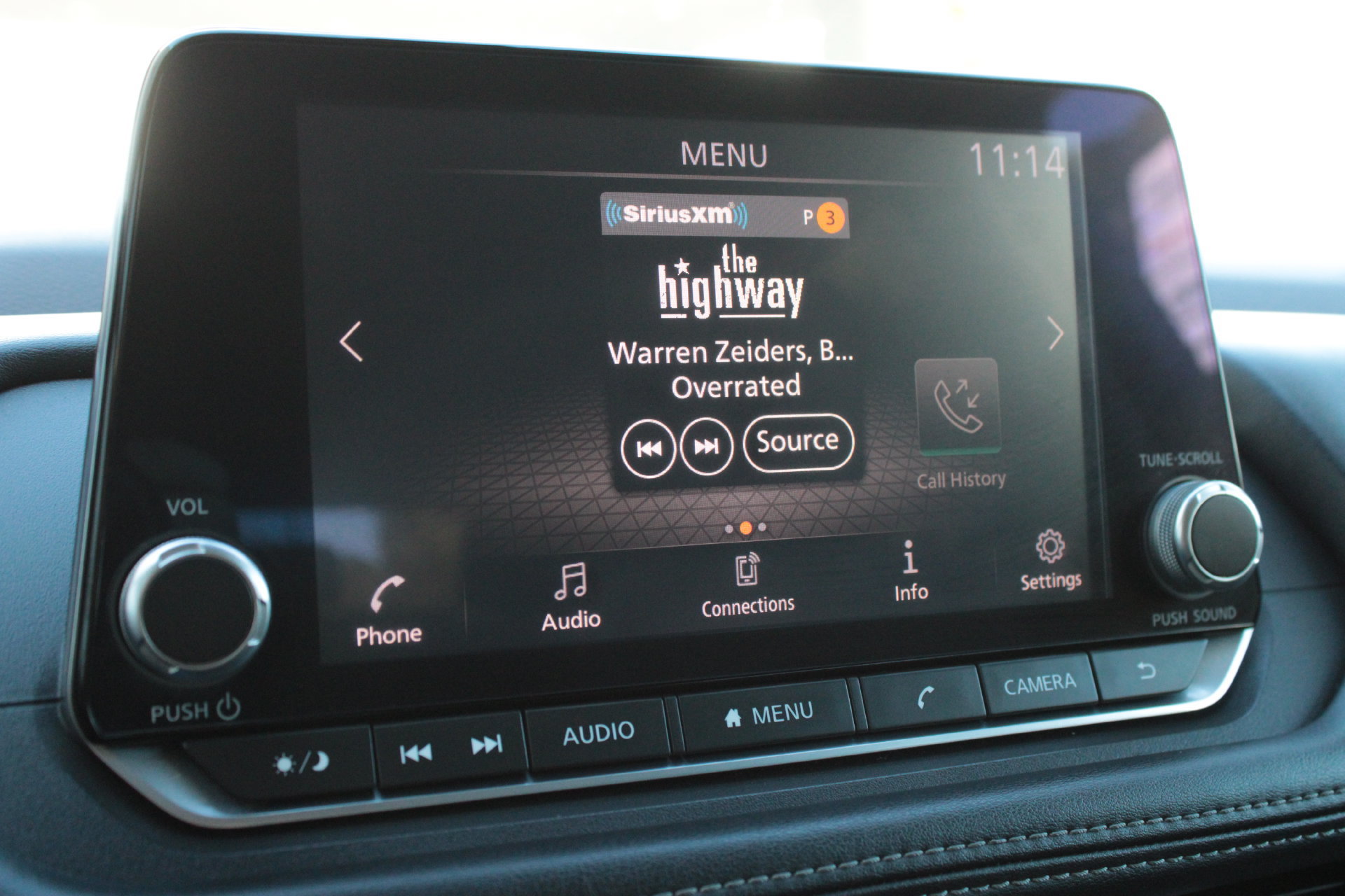 Used 2021 Nissan Rogue S AWD/4WD image 35