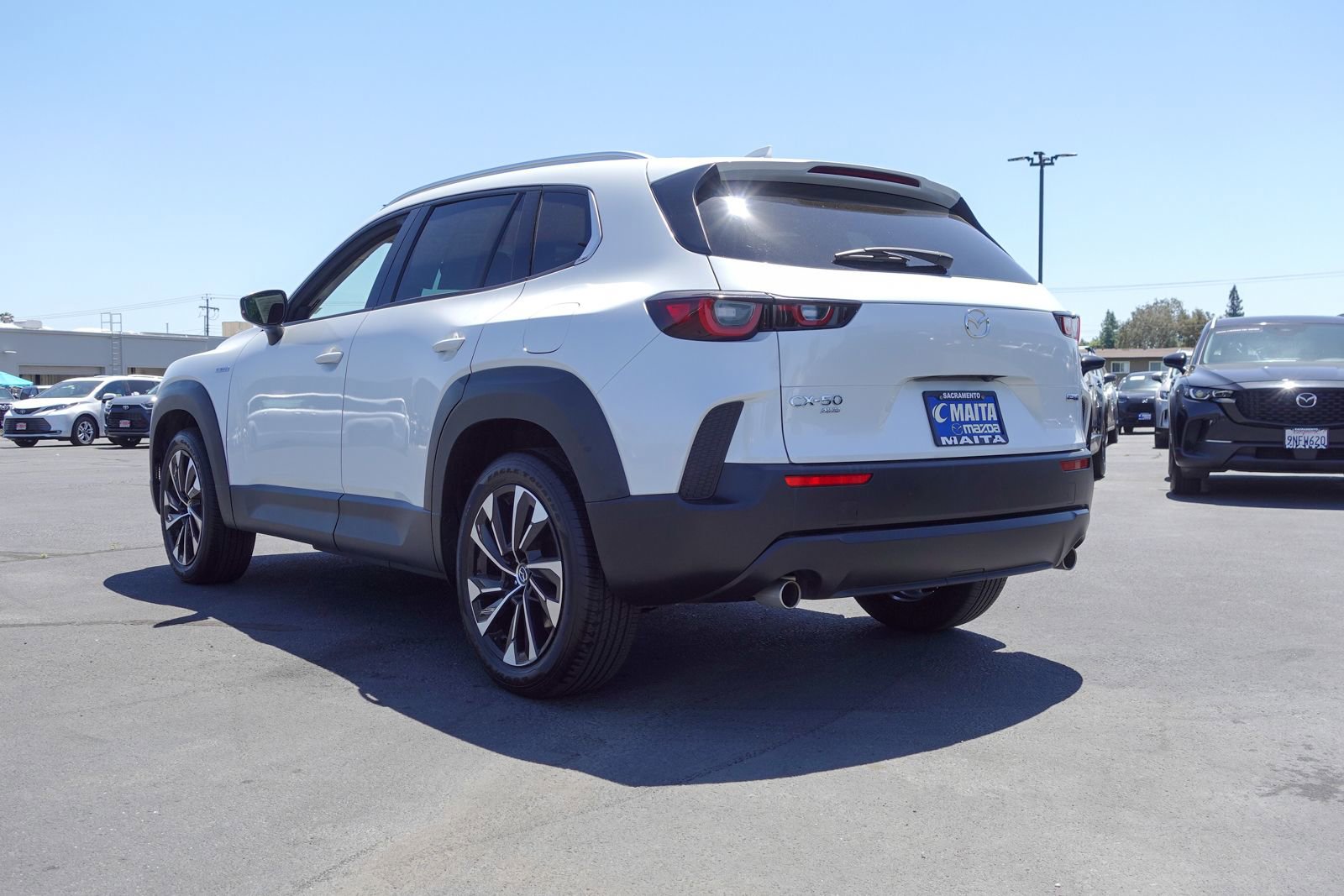 Certified 2025 MAZDA CX-50 2.5 Hybrid w/ Premium Plus Pkg AWD/4WD image 7