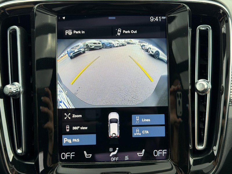 Used 2021 Volvo XC40 T5 R-Design w/ Advanced Package image 22