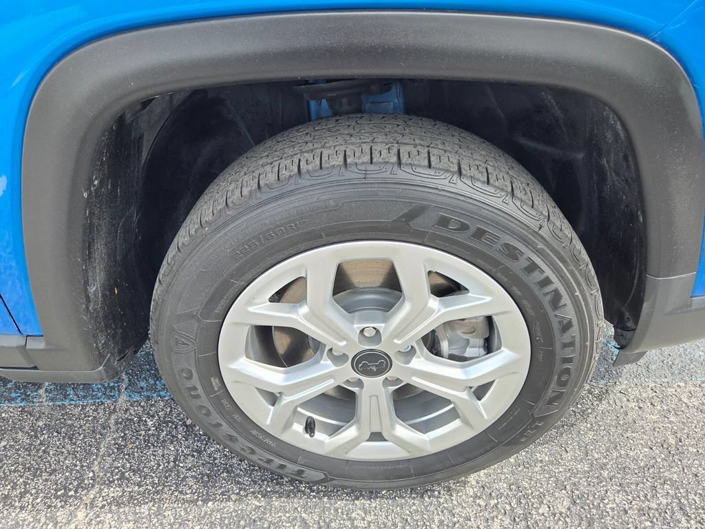 Certified 2025 Jeep Compass Sport AWD/4WD image 20