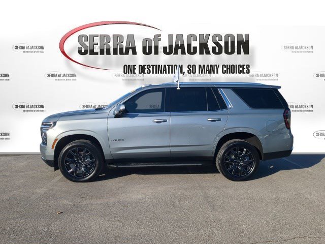 Used 2025 Chevrolet Tahoe LT w/ Comfort Package image 6