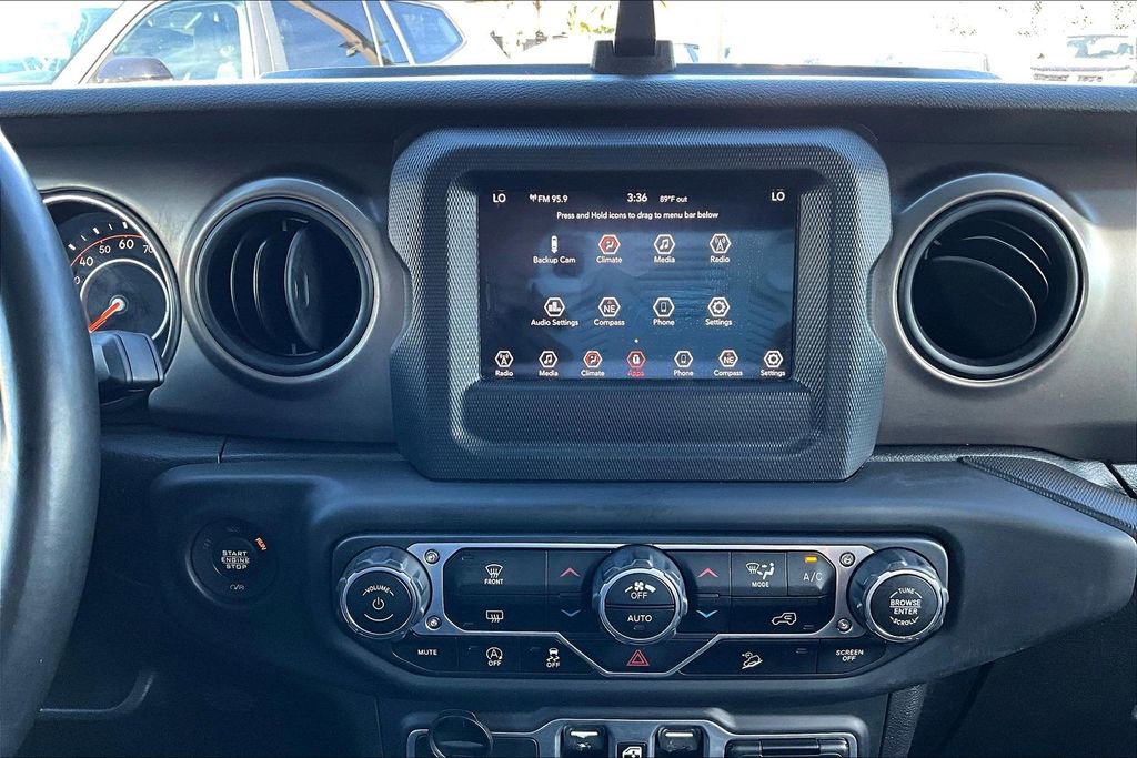 Used 2018 Jeep Wrangler Unlimited Sport S image 15